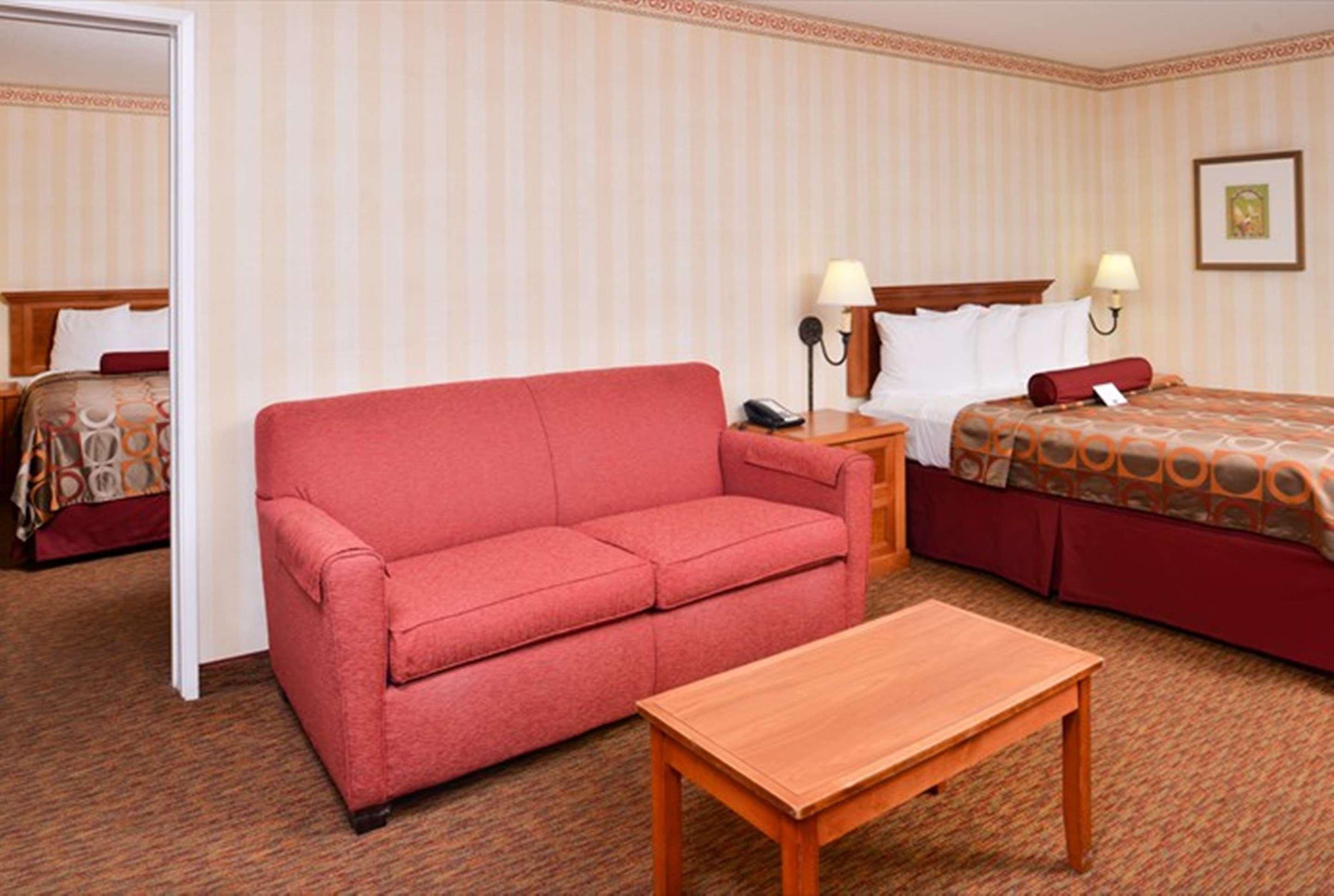 Best Western Plus Raffles Inn & Suites Anaheim Dış mekan fotoğraf