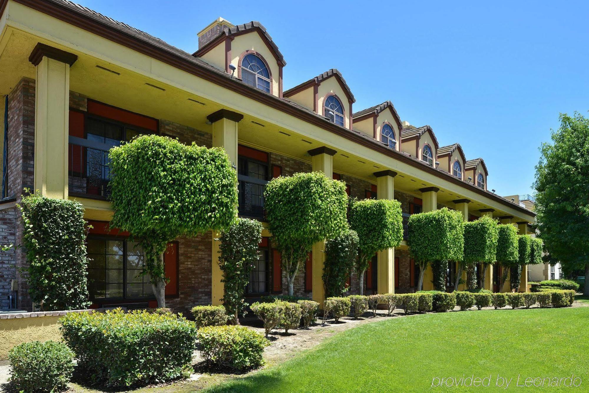 Best Western Plus Raffles Inn & Suites Anaheim Dış mekan fotoğraf