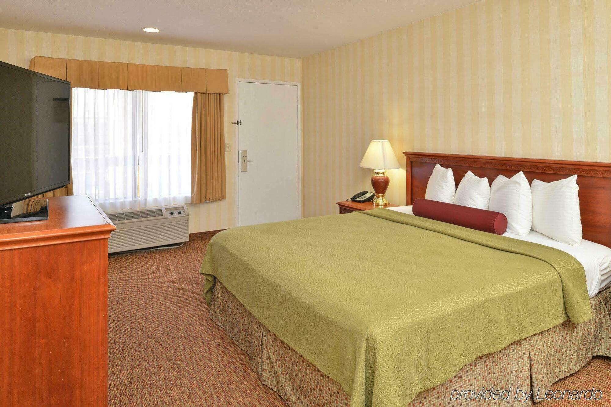 Best Western Plus Raffles Inn & Suites Anaheim Dış mekan fotoğraf